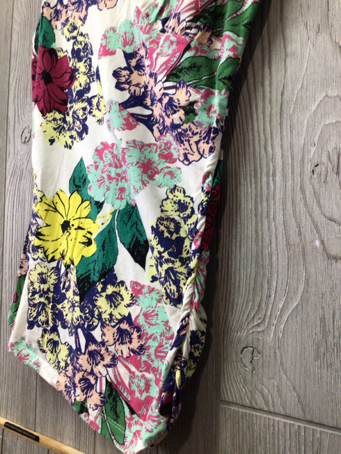 Cabi Size Medium stretch Top